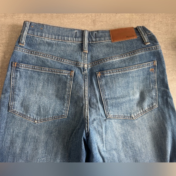 Madewell Wide-Leg Crop Jeans - Picture 4 of 4